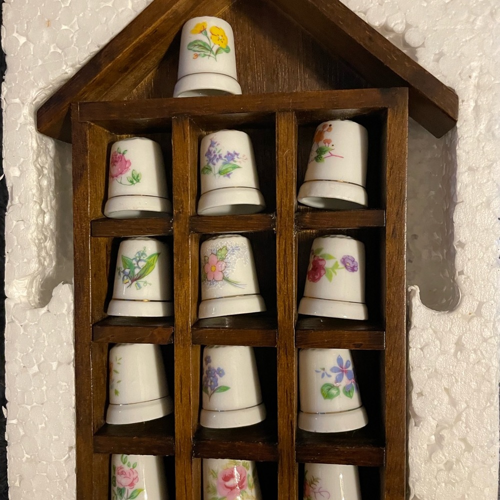 LIL HOUSE MINI THIMBLES